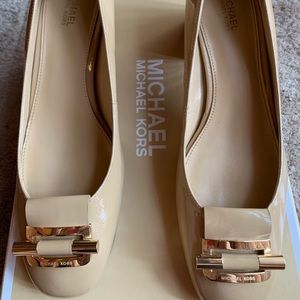 Michael Kors nude shoes